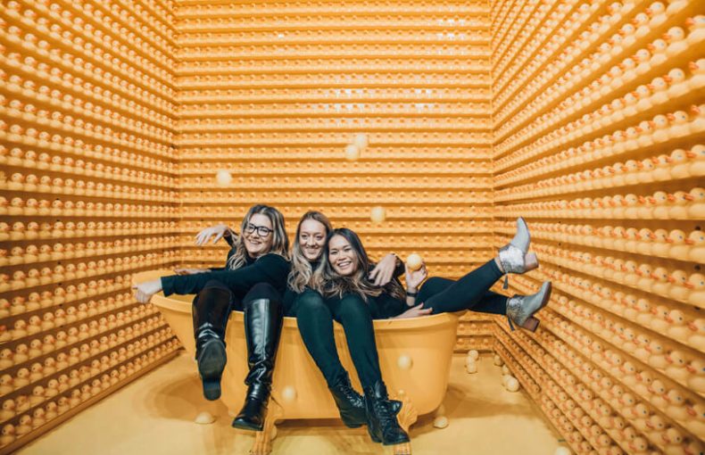 Yellow Duck Customized in GiftSZWM