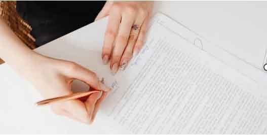 Giftdonna signs Plastic Gift Products partnership with creative alliance organization