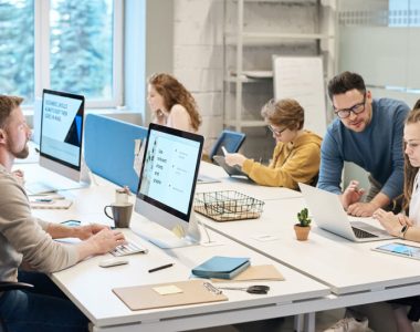 Personalized Office Gifts Every Working Professional Needs