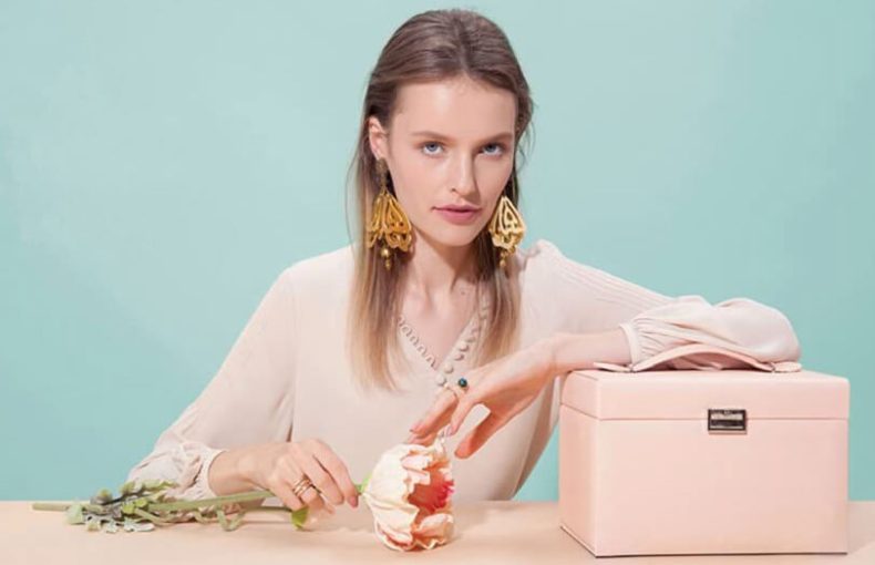 Girl Multi-Functional Girls Jewelry Box