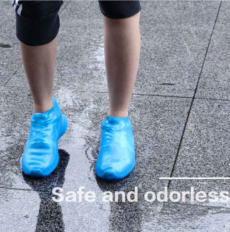 Blue silicone rain shoes covers