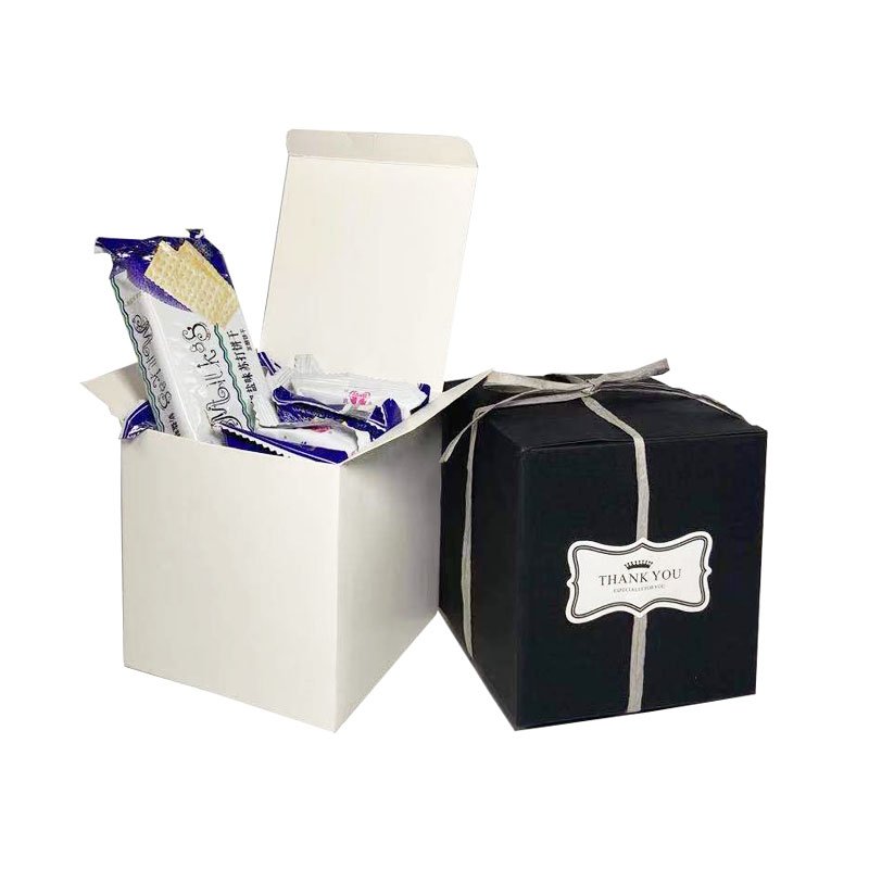Candy Boxes: Empty Cardboard Gift Boxes with Ribbon for Packaging Bridesmaid Wedding 5 Candy Gift Box with Ribbon