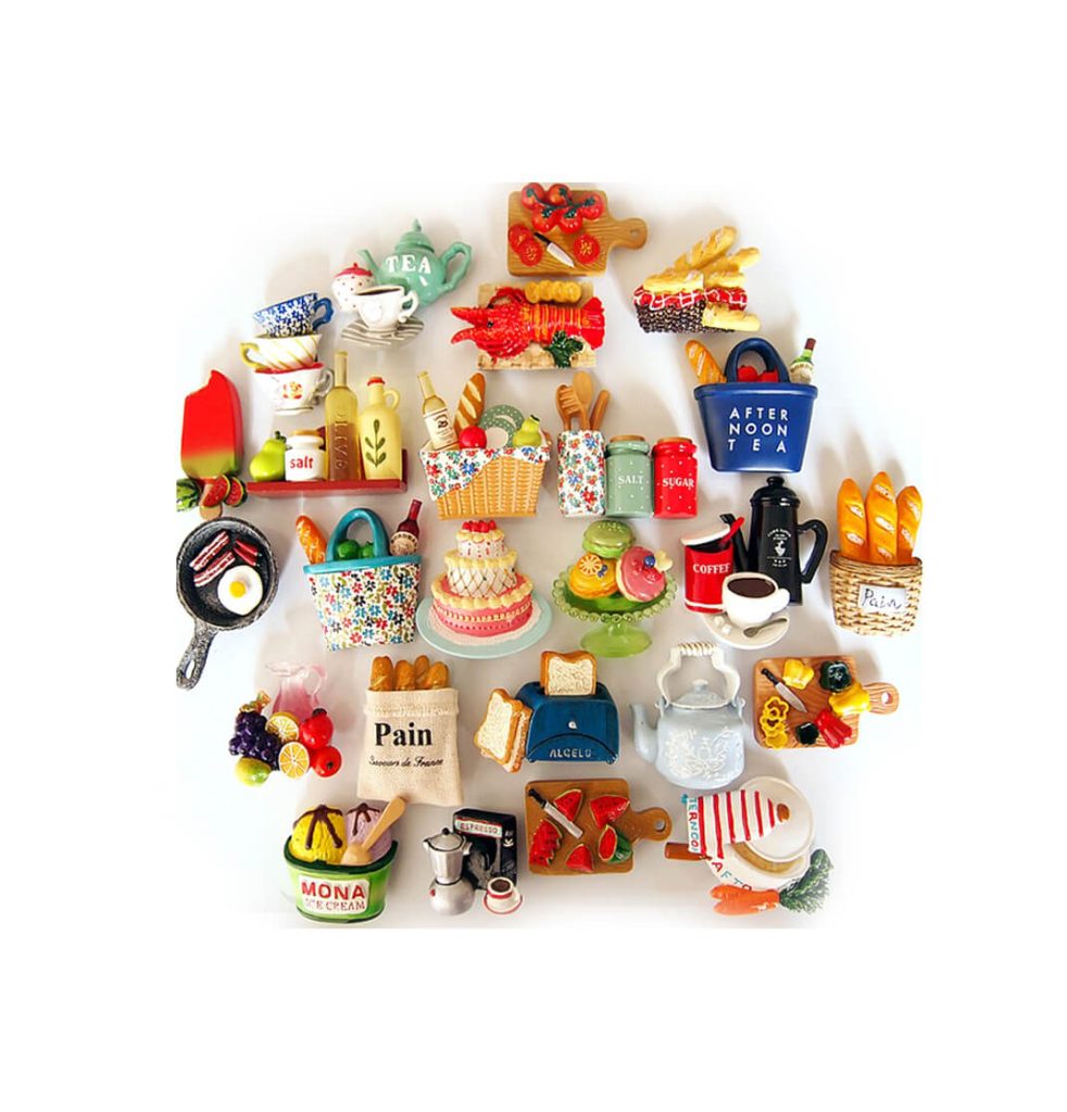 Resin fridge magnets