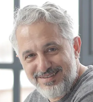 David Martinez - Company Manager