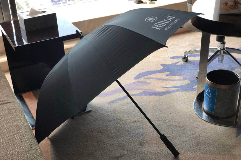 Elevate Your Brand with 8 High End Promotional Gifts: A Guide to Custom Luxury 1 High End Promotional Gifts Automatic Open Golf Umbrella