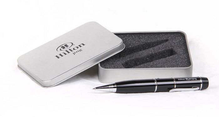 Conference giveaways pen drive with laser pointer is a great executive gift