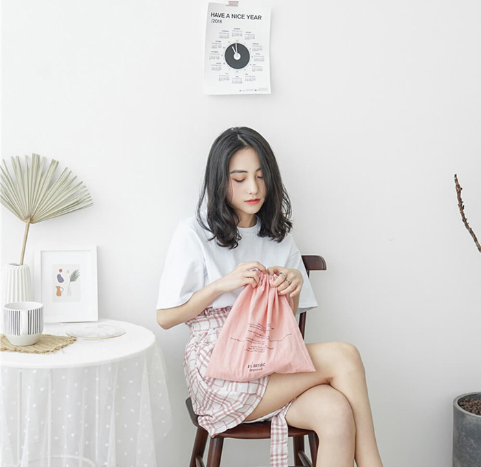 6 Fabric Gift Bags for Your VIP Business Partners 5 fabric gift bags pink jewelry bags